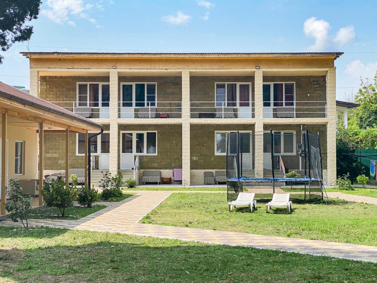 Guest House Harmony Pizunda Exterior foto