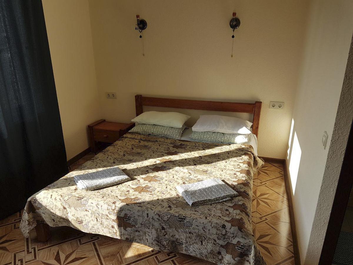 Guest House Harmony Pizunda Exterior foto